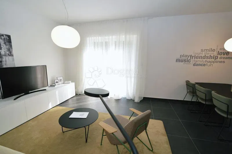 LOVRAN – Exclusive Apartment 50 Meters from the Sea – 3