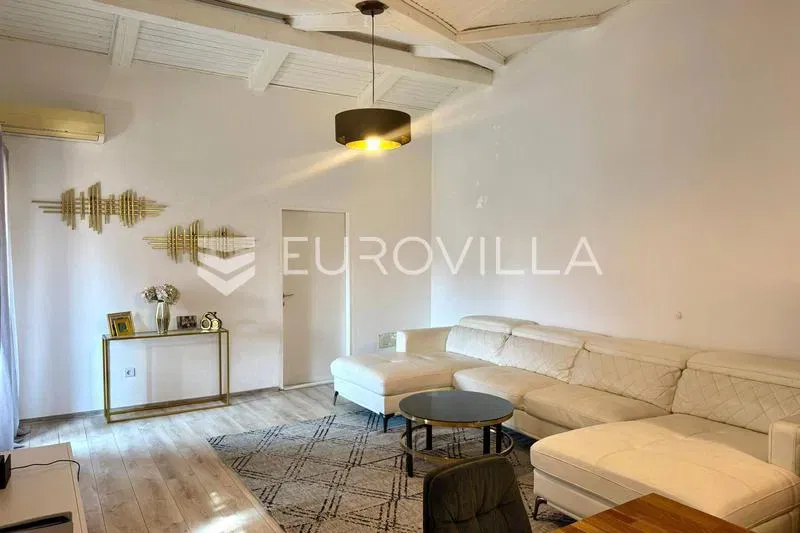 Istria, Ližnjan, modern four-bedroom apartment with swimming pool and parking near the sea – 3