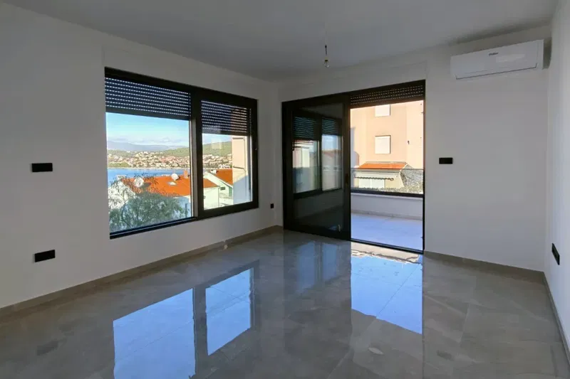 Comfortable three bedroom apartment in a new building – 3
