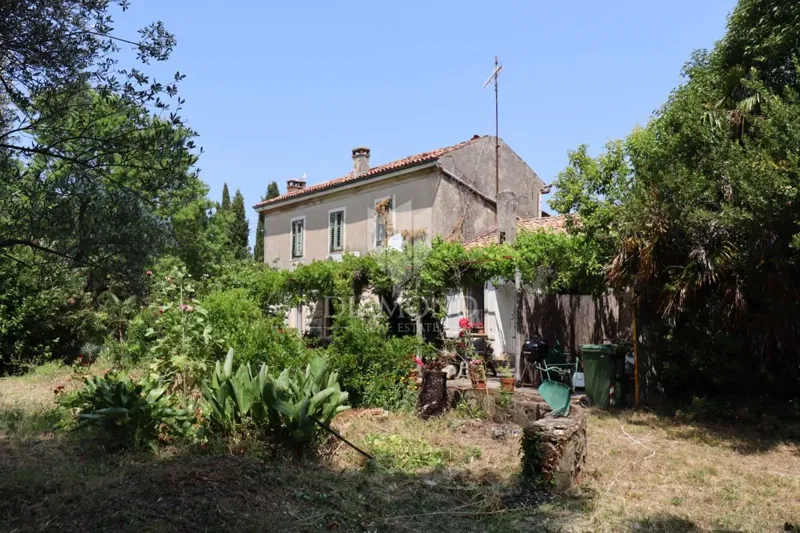 Proprietà nel centro di Rovigno, con grande potenziale! – 2
