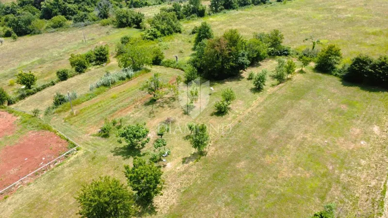 Terreno Poreč, 1.052m2 – 2