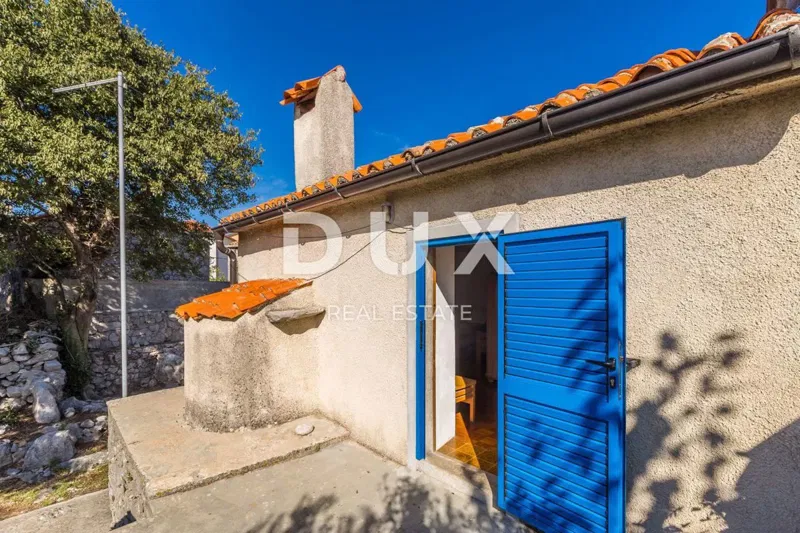 ISLAND OF KRK, KORNIĆ - Authentic stone house with a courtyard – 2