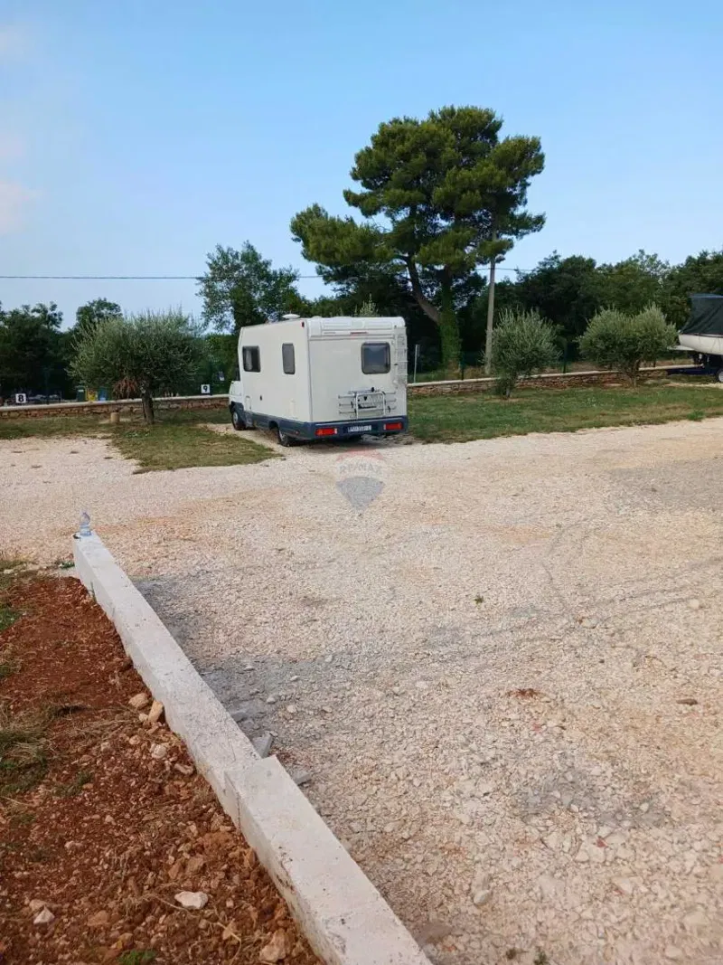 Terreno edificabile Sveti Lovreč, 1.176m2 – 2