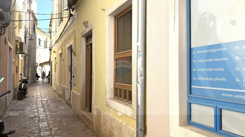 Office space Mali Lošinj, 54m2 – 2