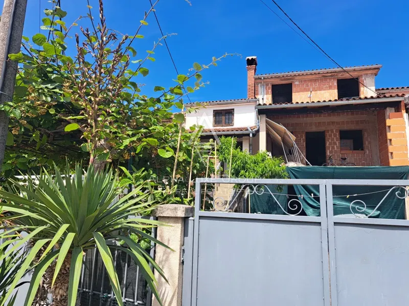 Poreč, Istria: Terraced house investment opportunity – 3