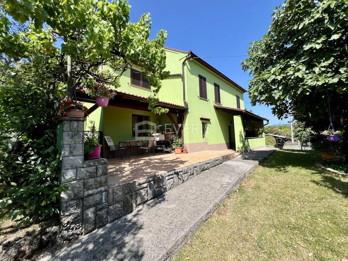 Cernik, Čavle, 320m2