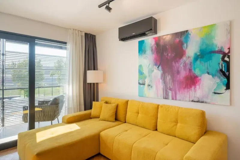 Two modernly decorated apartment units in the very center of the city – 2