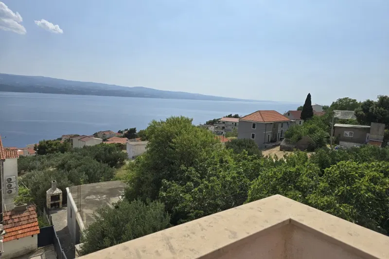 Apartment house with sea view – 2
