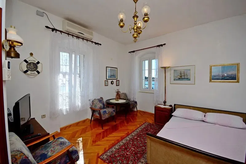 Three Apartment Units in the First Row to the Sea – 3
