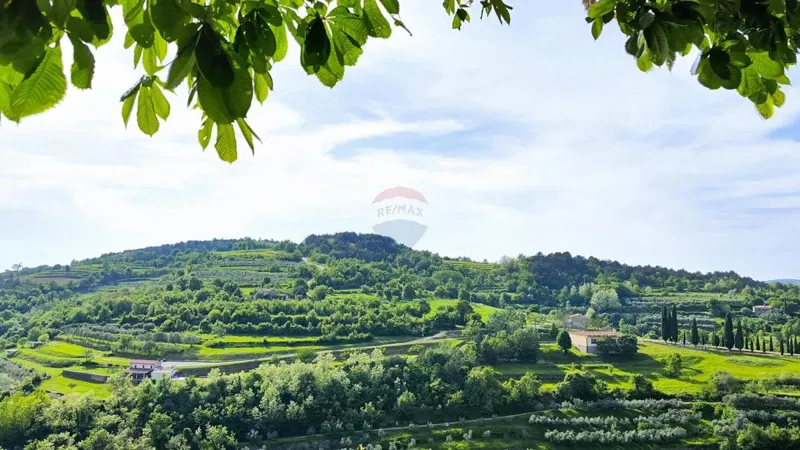 Istria, Oprtalj – Stone House for Renovation – 2