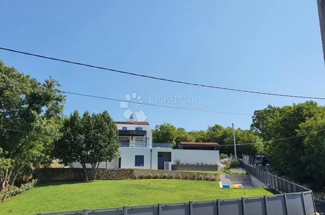 Casa Kostrena, 300m2 – 2
