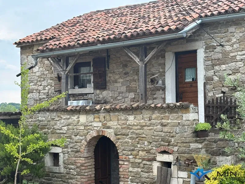 Stone house near Buje – 3