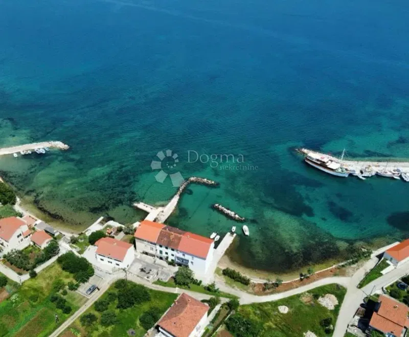 Építési telek Neviđane, Pašman, 1.022m2 – 3
