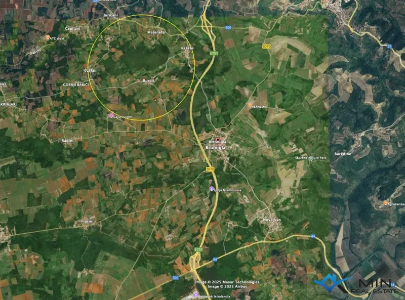 Building land with building permit in Brtonigla – 2