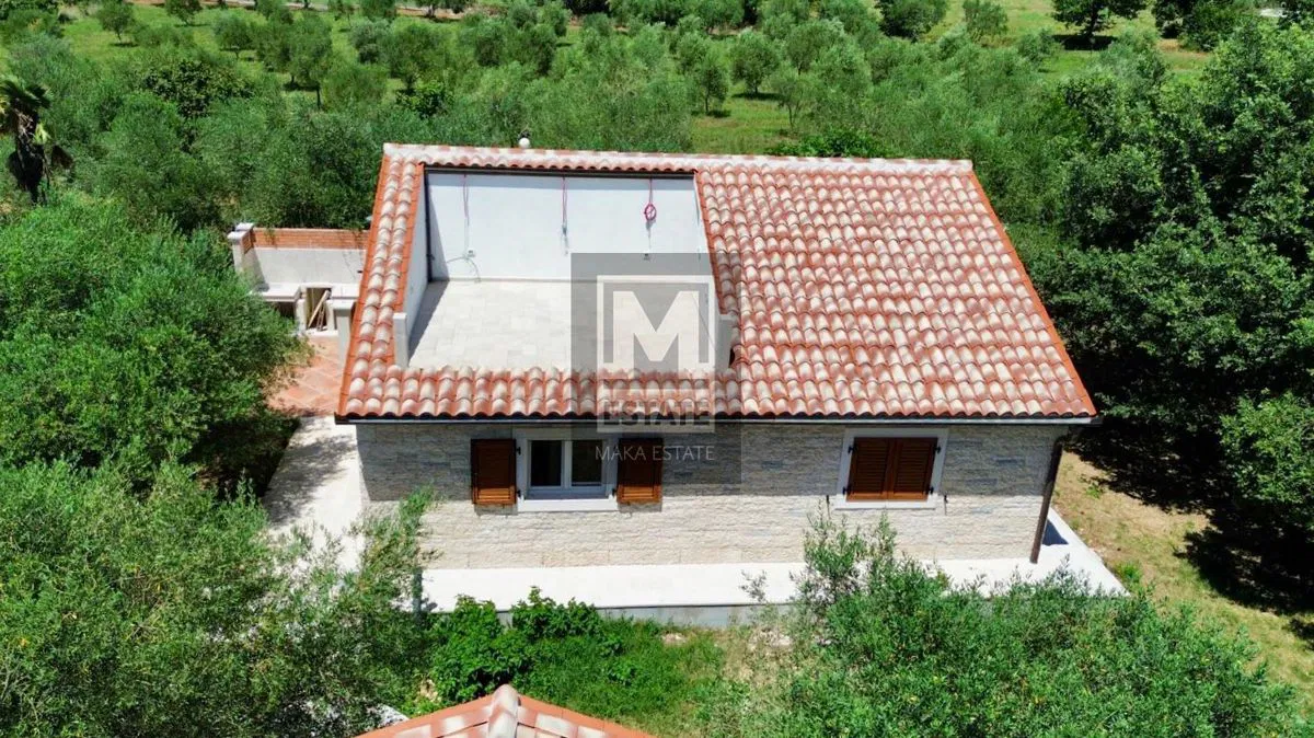 Vrsar, okolica, prekrasna kuća 100m od plaže