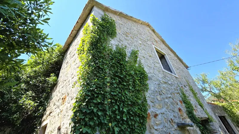 Dom Hvar – 2