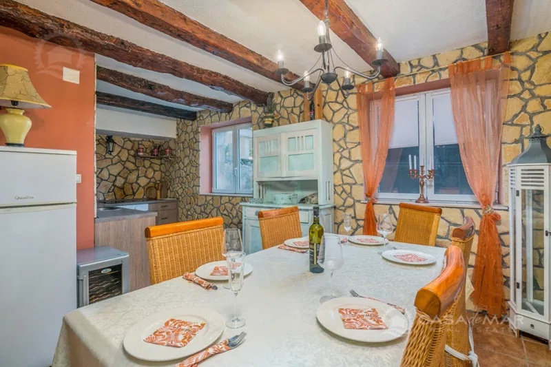 Idilična kuća sa bazenom i jacuzzijem, rustikalni šarm i udobnost na otoku Krku! – 2