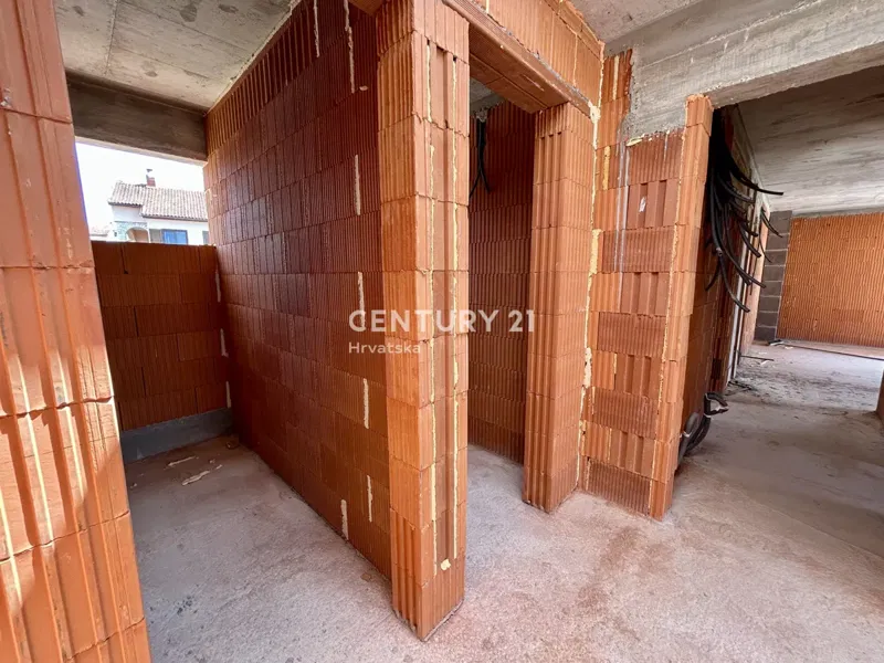 POREČ, SURROUNDINGS, NEW APARTMENT ONLY 2 KM FROM THE BEACH AND THE SEA – 3