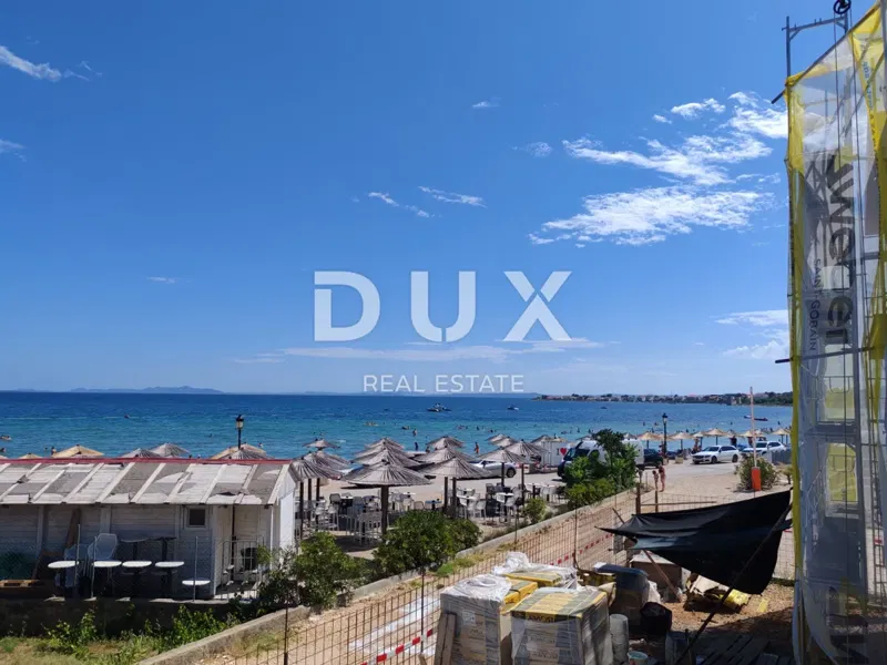ZADAR, VIR - Luxurious apartment with a roof terrace and a beautiful view of the sea in front of Jadro beach! BS3 – 2