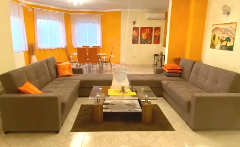 House Umag, 395m2 – 2