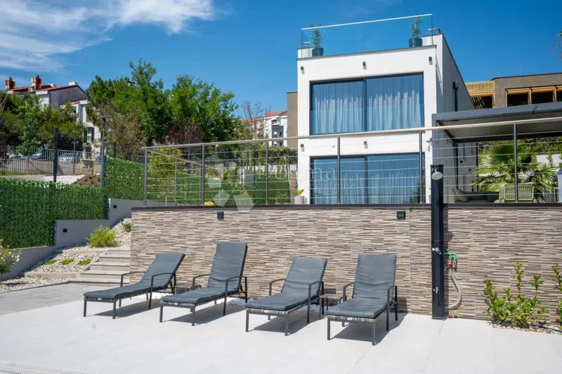 Casa Paveki, Kostrena, 280m2 – 3