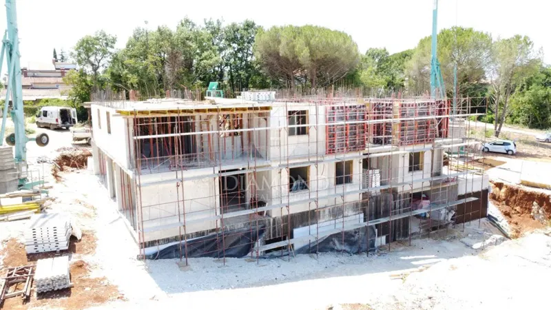 Poreč, Attractive Apartment in an Exclusive New Building – 2