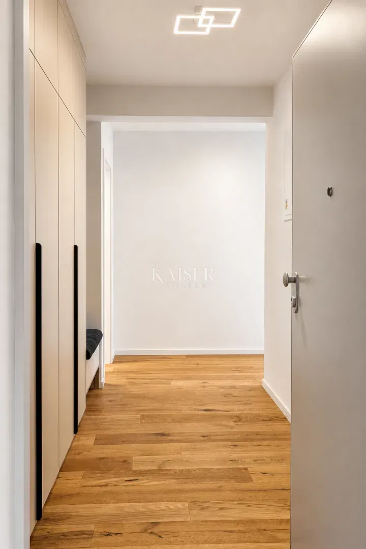 ZadarSukošan: Three-bedroom apartment 50 m from the sea with a view and a terrace – 2