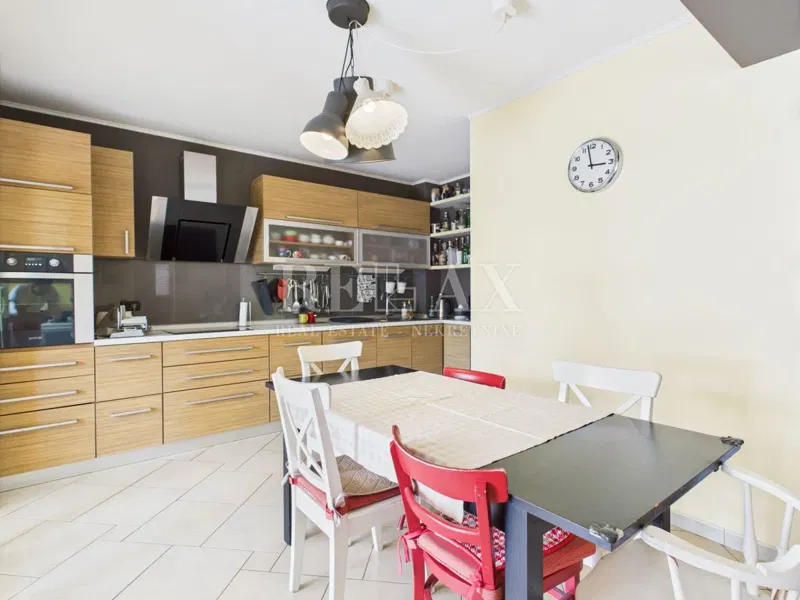 Crikvenica - spacious apartment with garden and parking – 2
