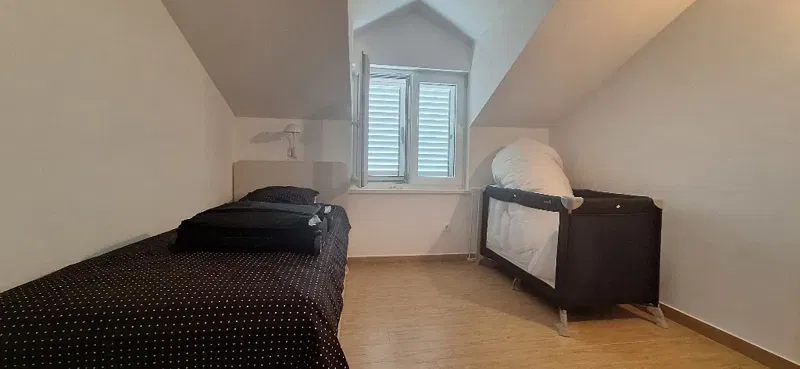 Primošten penthouse prodaja pogled more,useljivo! – 2