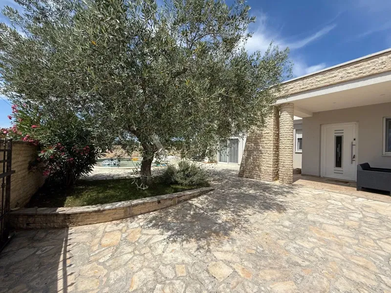 Top quality stone villa with swimming pool, Umag area – 2