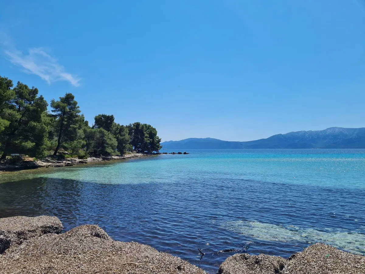 Kuća i odvojeni apartman, Sućuraj (Hvar), 92 m² + 30 m², vrt, pogled na more (prodaja)