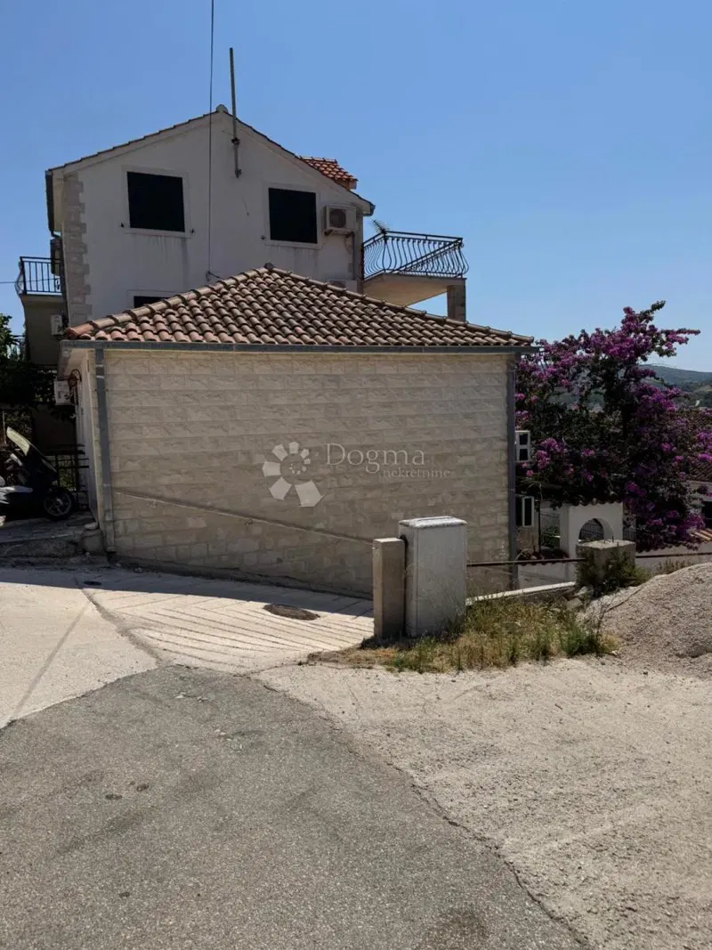 House Milna, 394,30m2 – 3