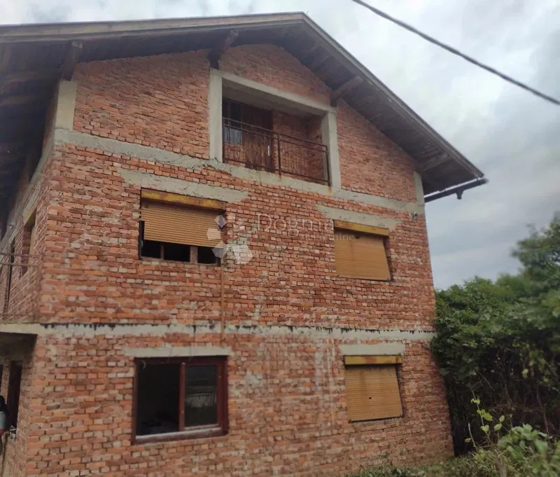 Casa Dugo Selo Lasinjsko, Gvozd, 144m2 – 2