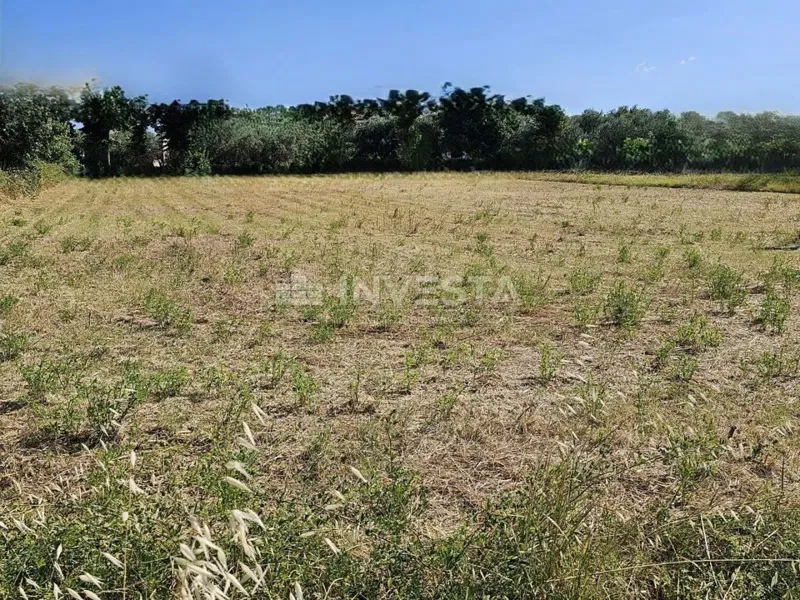 Vodnjan, terreno edificabile attraente 2112 m² – 2