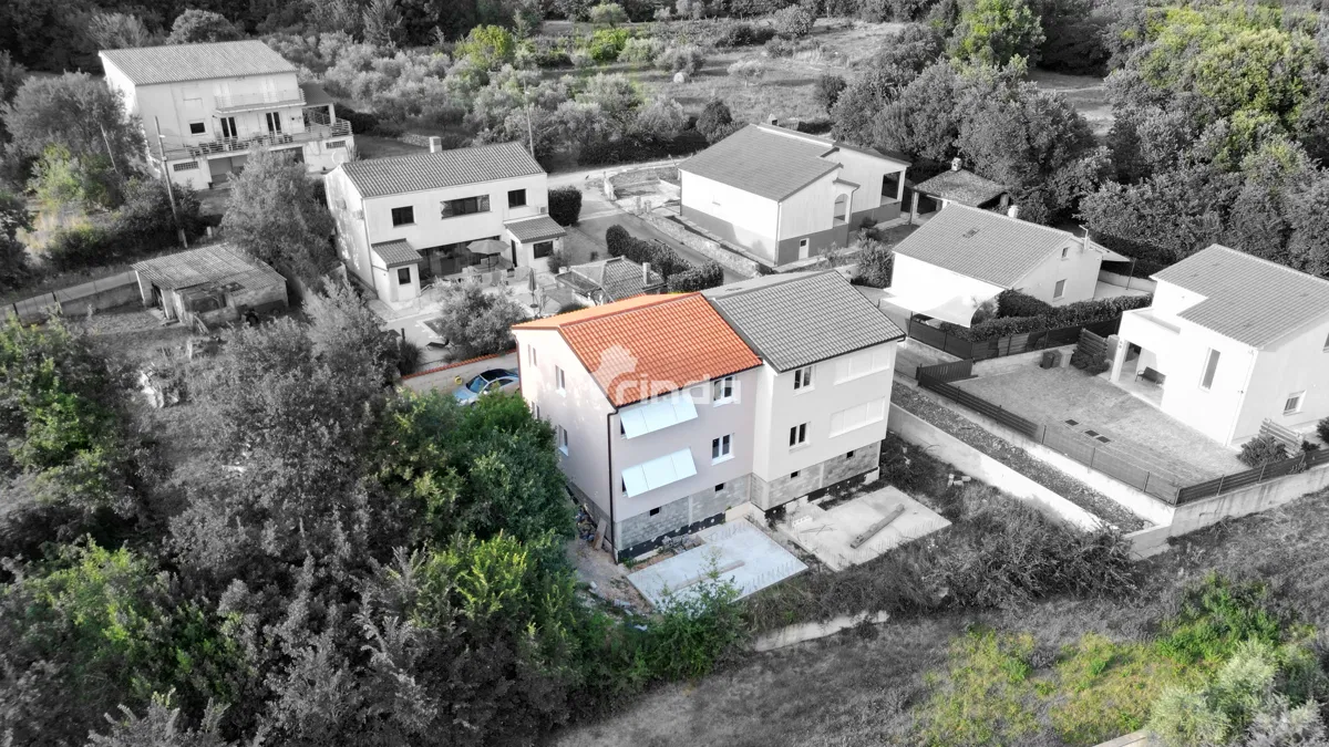 Kuća - Visoki roh bau - Duga uvala - 100m2 + (50m2)