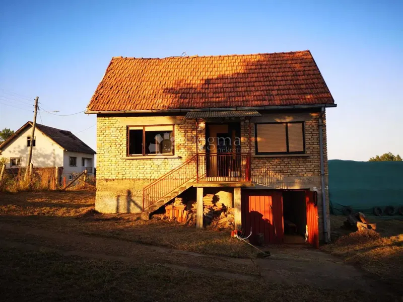 Дом Donji Hrastovac, Sunja, 48m2 – 2