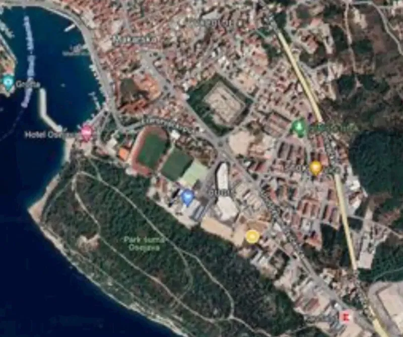 Građevinsko zemljište za zgradu- Makarska
