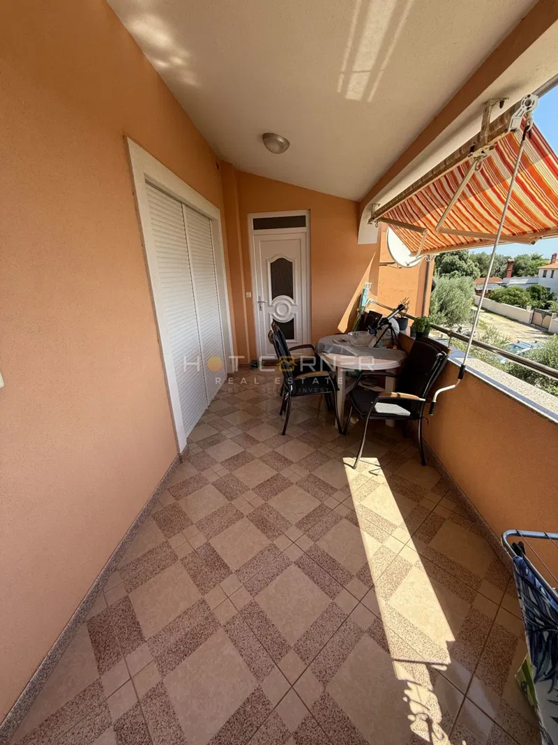 Ližnjan, priložnost: stanovanje z 2 spalnicama, 1. nadstropje, pogled na morje + 100 m² vrta – 3