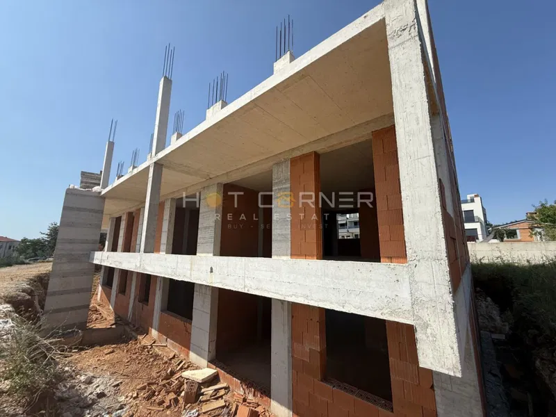Medulin, luksuzni dvoetažni penthouse na 300 m od plaže, panoramski pogled – 3