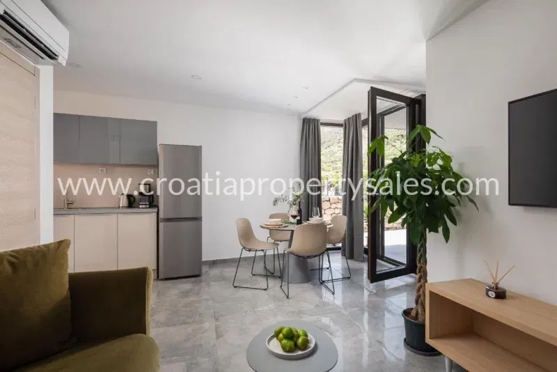 Vis, house for sale, 850.000 € – 3