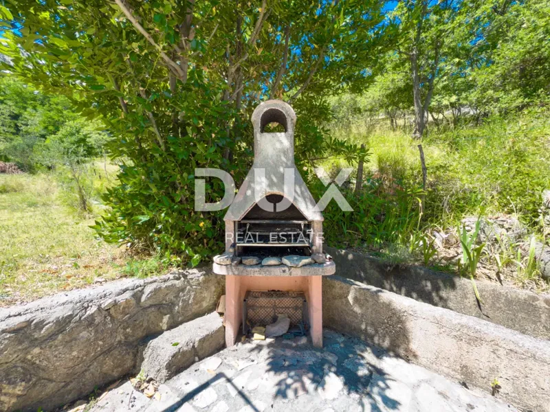 ISLAND OF KRK, BAŠKA - House with 5 apartments and a large garden – 3