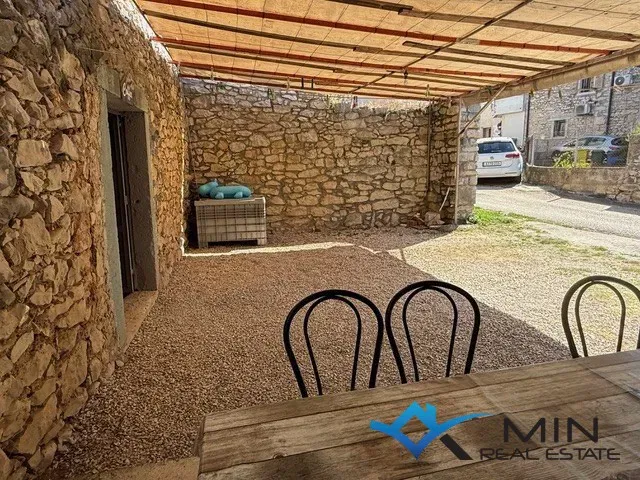 House for renovation in Brtonigla – 3