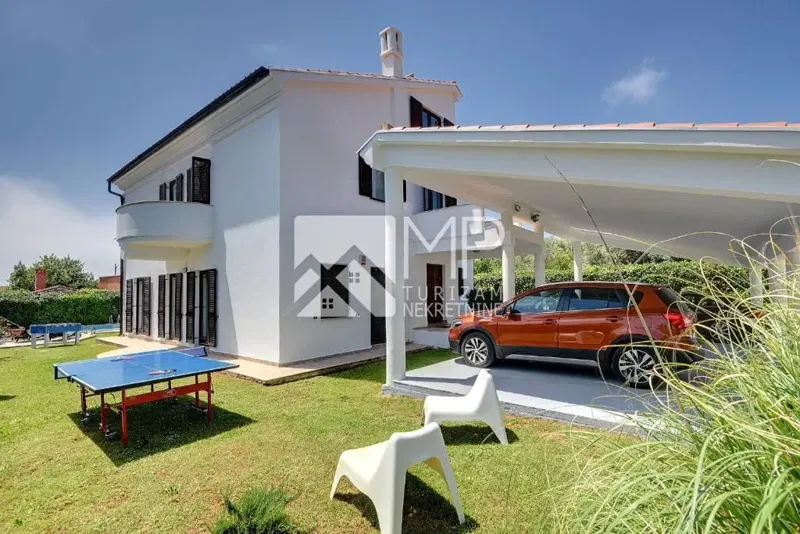 Medulin, detached spacious villa with swimming pool in a quiet location – 3