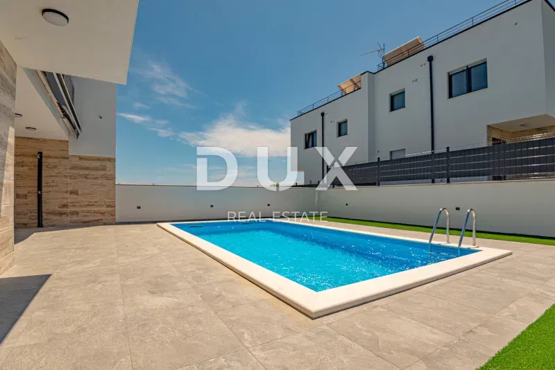 VODICE - villa con piscina – 3
