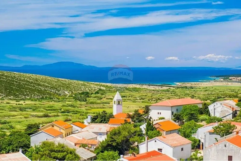 POLJOPRIVREDNO ZEMLJIŠTE - KOLAN, MANDRE – 3