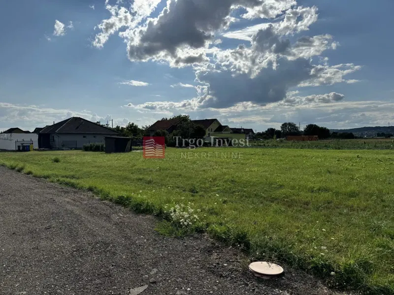 Grundstück Šestinac, Slavonski Brod, 495m2