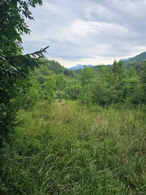 Építési telek Jakšići, Vrbovsko, 823m2 – 2