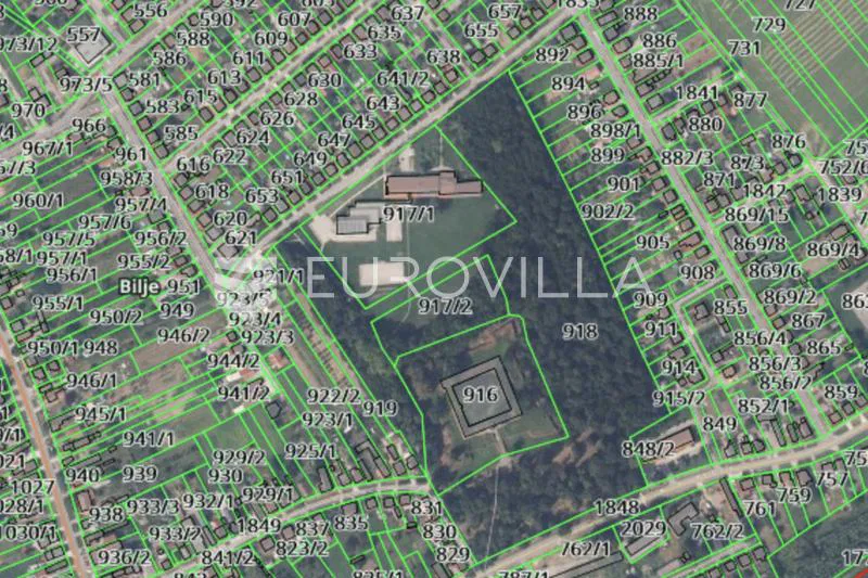 Bilje, poslovna zgrada 550 m² s ugovorom u zakupu Trgovina, zemljište 2700