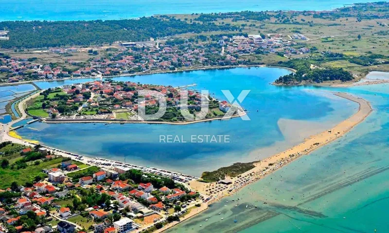 ZADAR, NINSKI STANOVI - Land with a building permit for a villa with a swimming pool and an auxiliary building! – 2