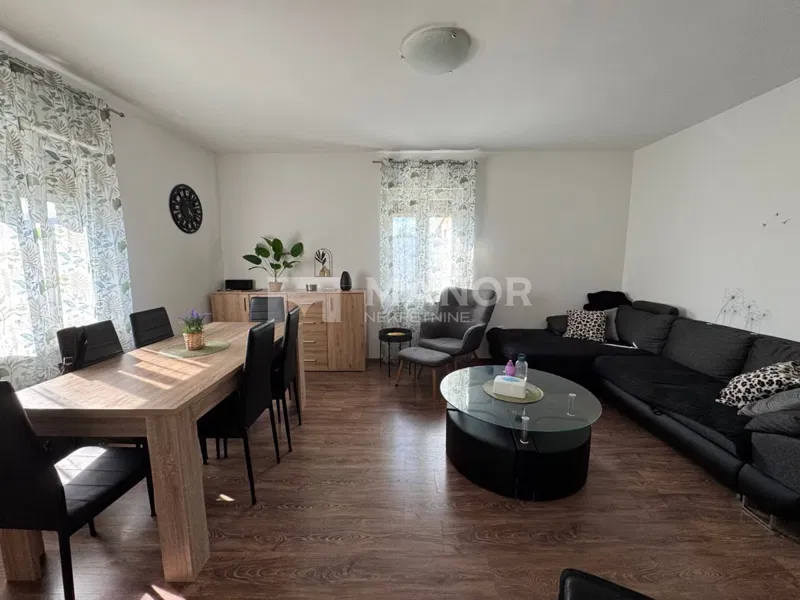 Flat Viškovo, 1m2 – 2